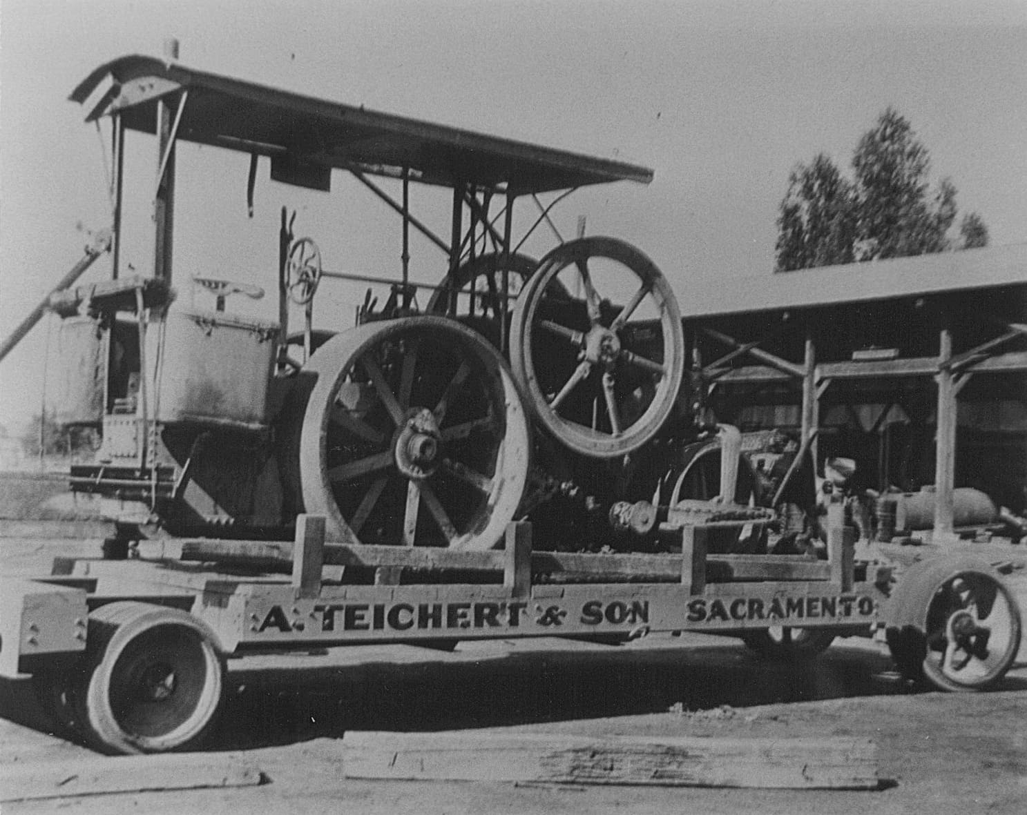 first low bed trailer